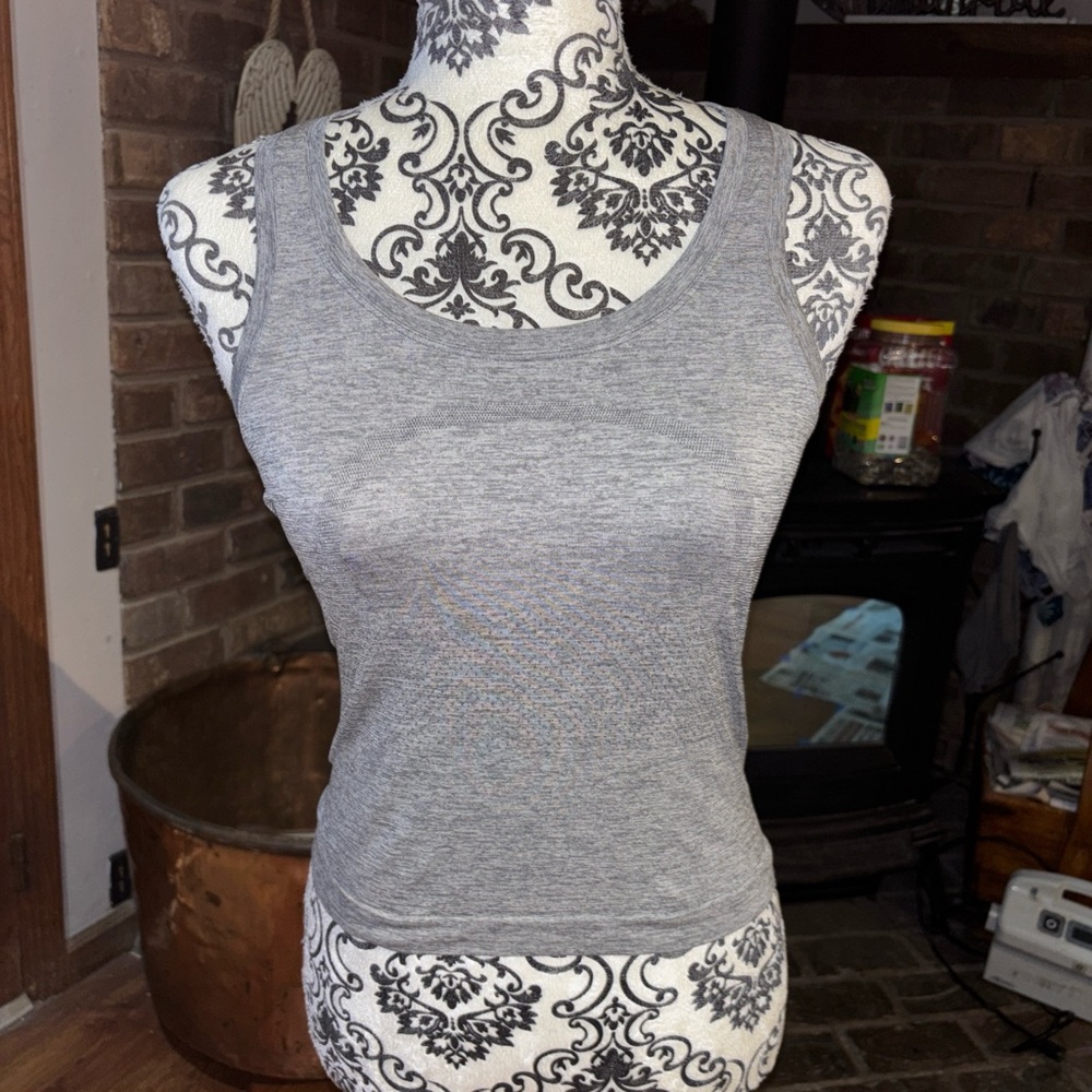 Lululemon Athletica Heather Gray Tank Top